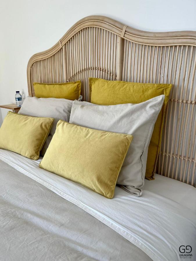 Bed and Breakfast Galagana Charm House Голеган Экстерьер фото