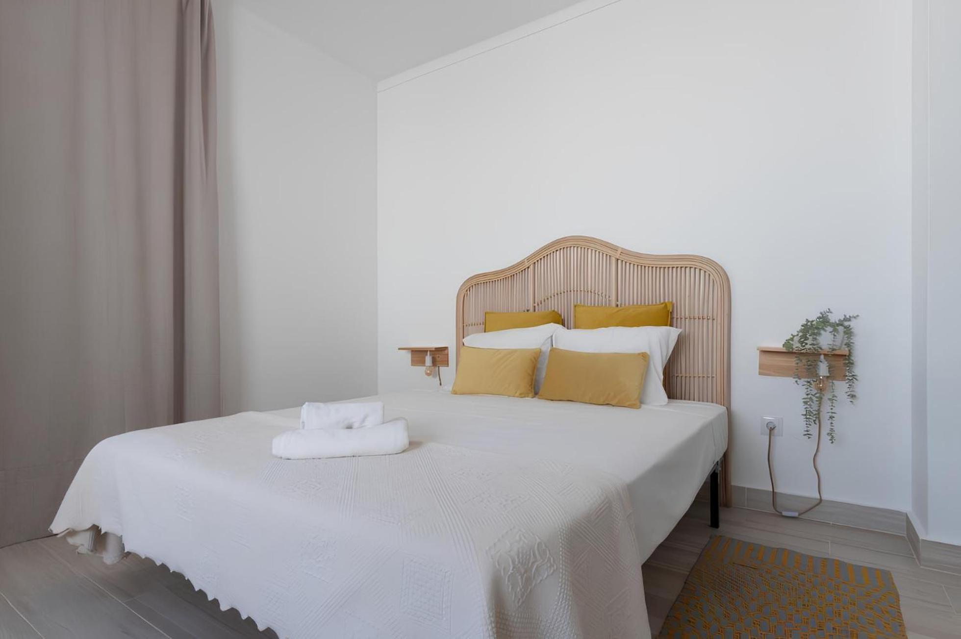 Bed and Breakfast Galagana Charm House Голеган Экстерьер фото